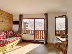 Duplex rénové avec balcon, proche des pistes, TV, lecteur DVD, parking, commerces à 50m - FR-1-344-789